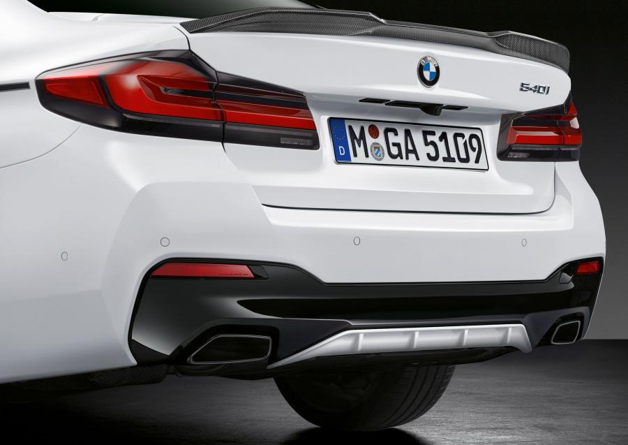 Детали экстерьера BMW 540i M Performance Accessories (G30) 2020 года  (фото 16 из 29)